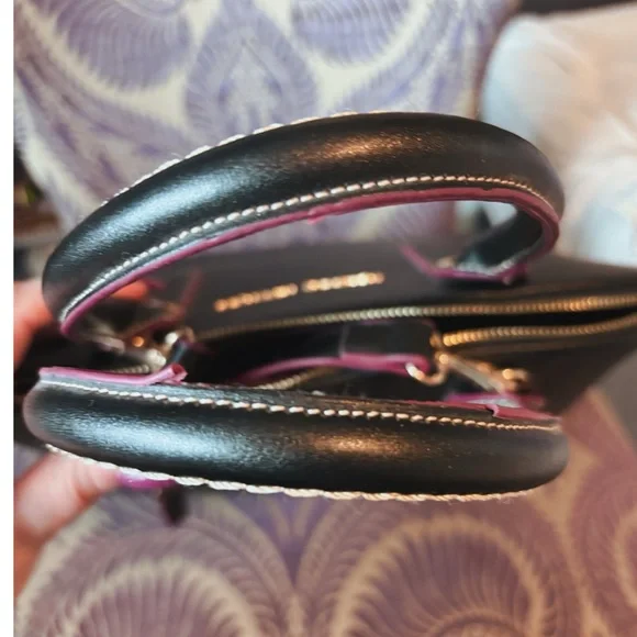 Adrienne Vittadini black classic bag - Picture 4 of 7